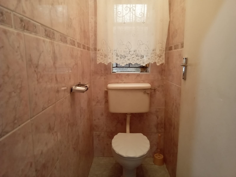 3 Bedroom Property for Sale in Rosedale Park Eastern Cape